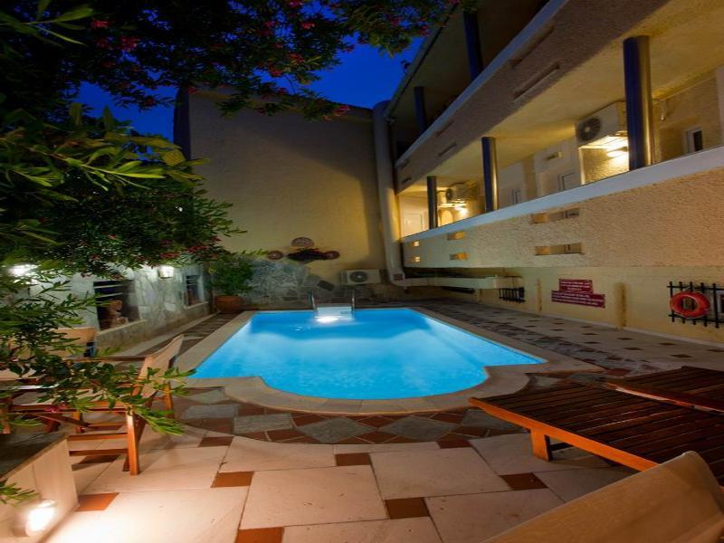 Thymis Home Skiathos Town Exterior photo